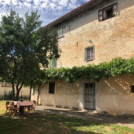 Cultural Monument House Vecchia Villa Otocac Bagian luar foto